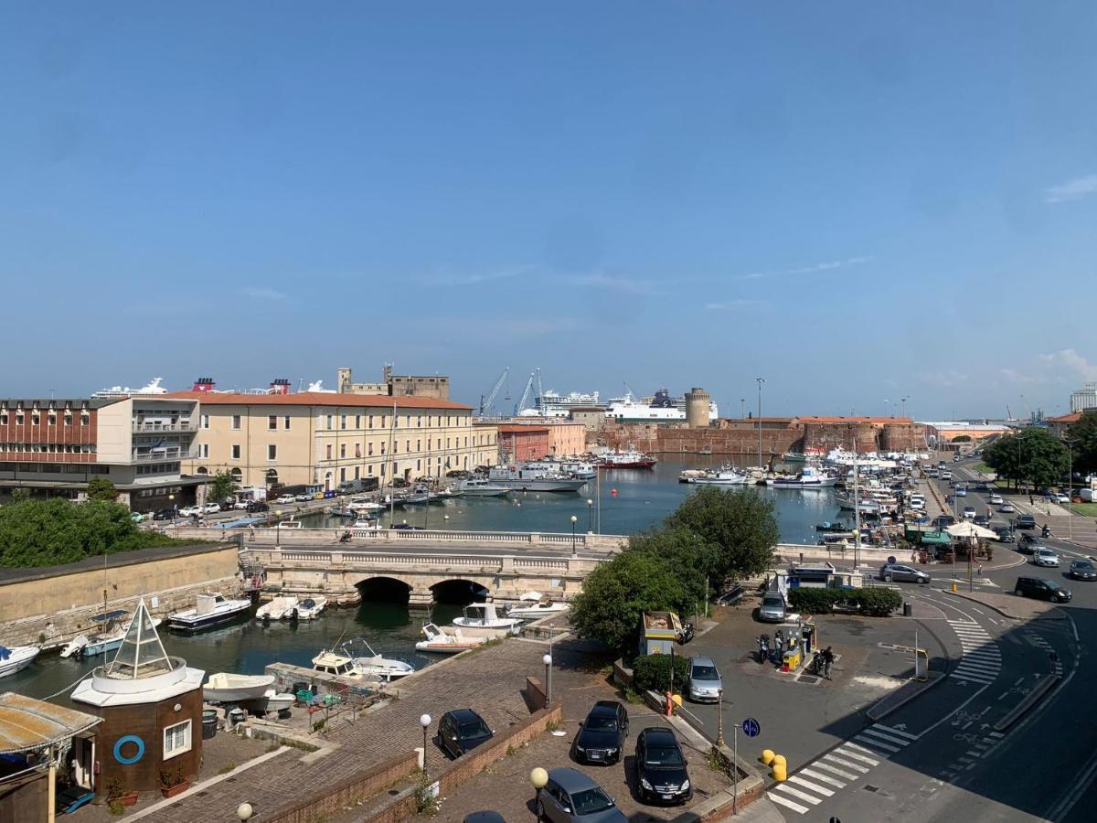 Appartamento Fronte Mare Ліворно Екстер'єр фото