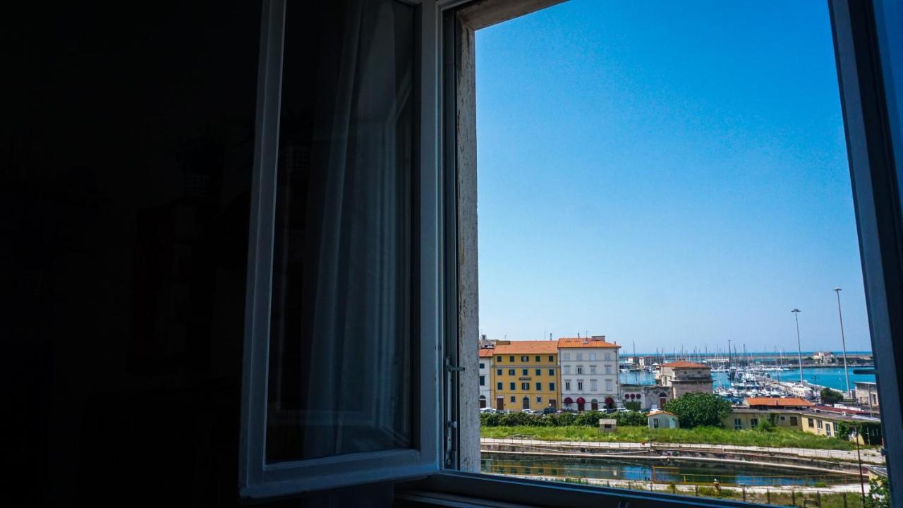 Appartamento Fronte Mare Ліворно Екстер'єр фото